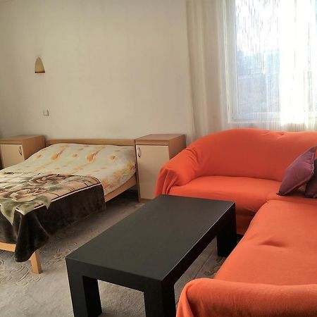 Center Apartment พริสตีนา ภายนอก รูปภาพ