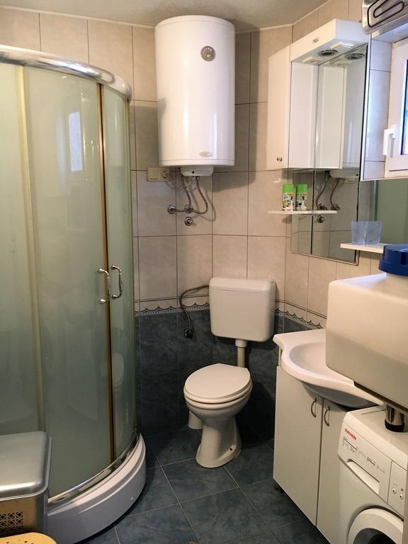 Center Apartment พริสตีนา ภายนอก รูปภาพ